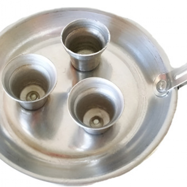 Aluminum candlestick for 3 candles Aluminum candlestick for 3 candles
